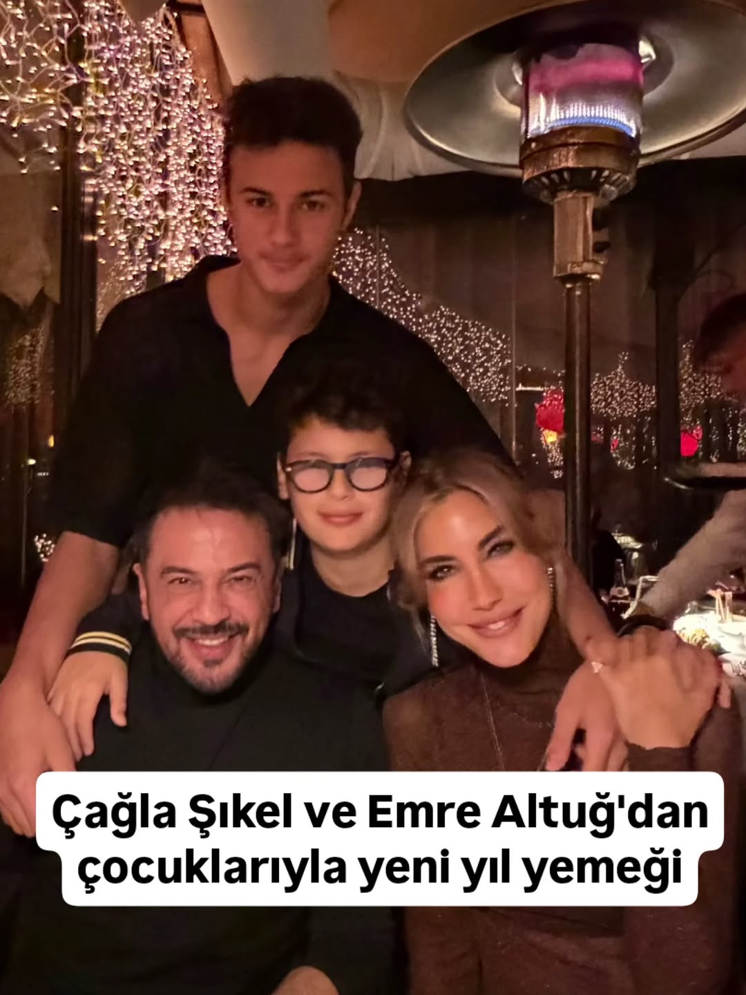 10 Yıl Önce Boşanan Çağla Şıkel ve Emre Altuğ Yeni Yıl Yemeğında Bir Araya Geldi