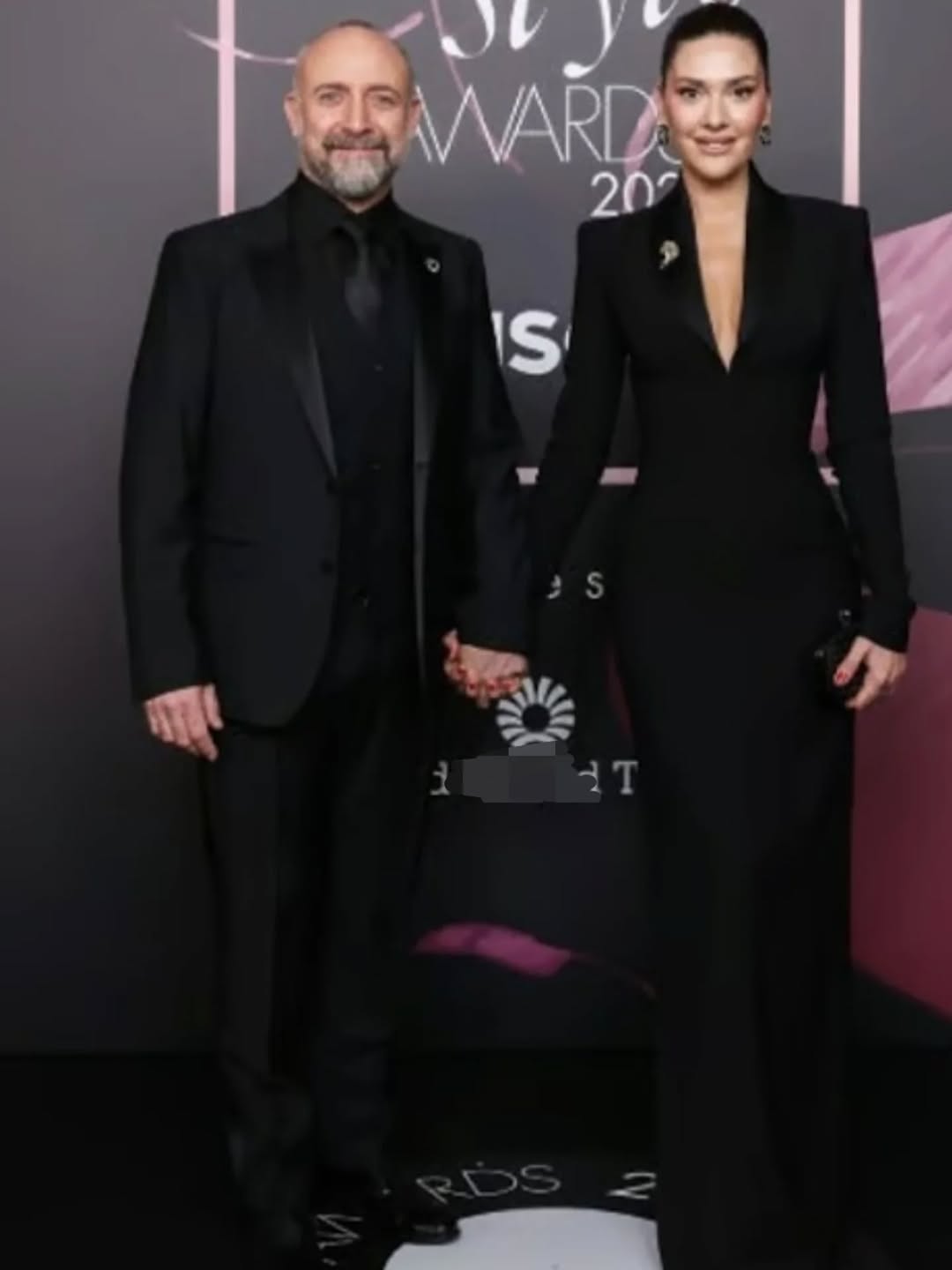 Yılın Televizyon Performansı / Erkek Ödülü'nün Sahibi Halit Ergenç Oldu