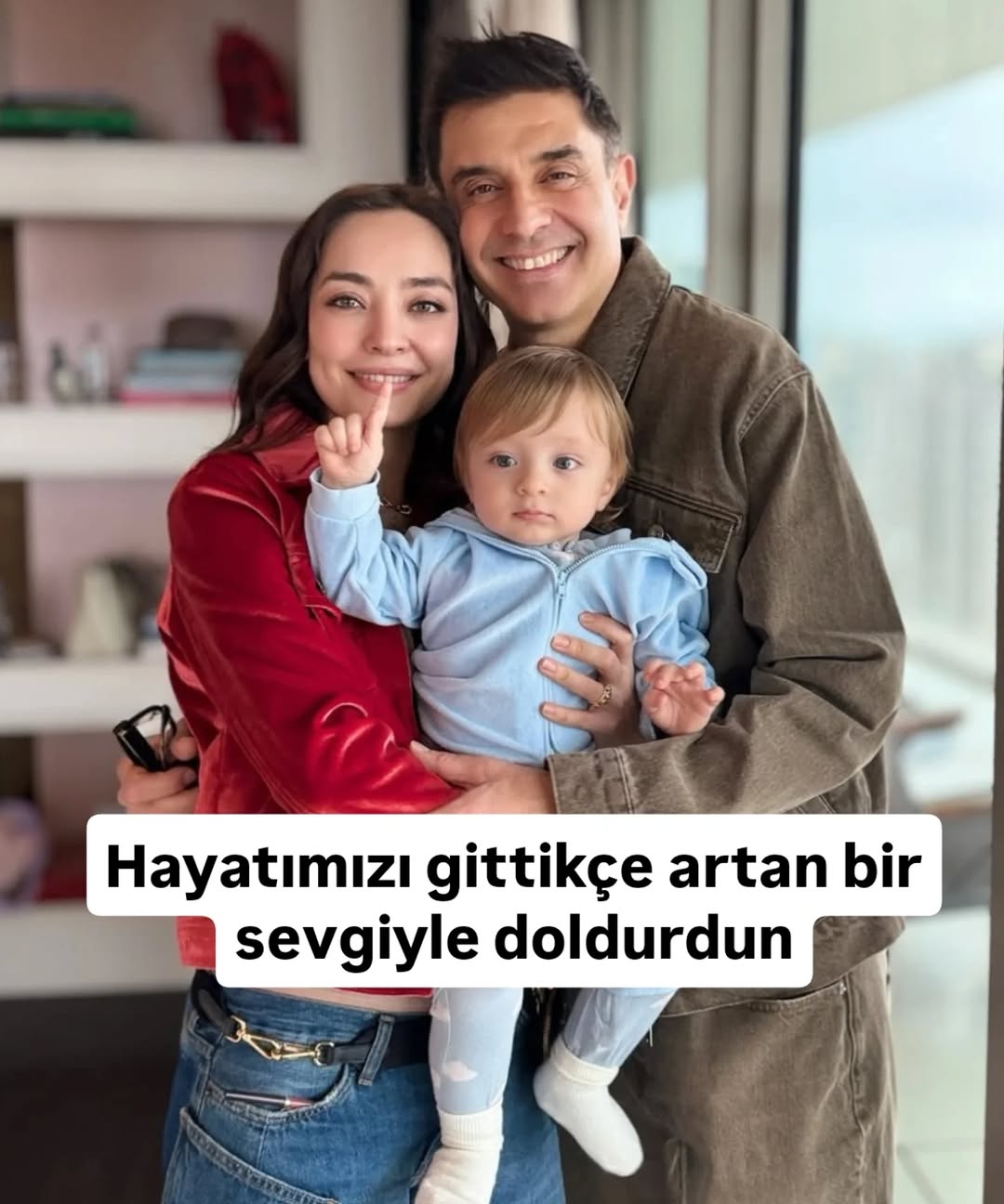 Zeynep Tuğçe Bayat ve Cansel Elçin'in Oğulları Atlas 1 Yaşına Girdi