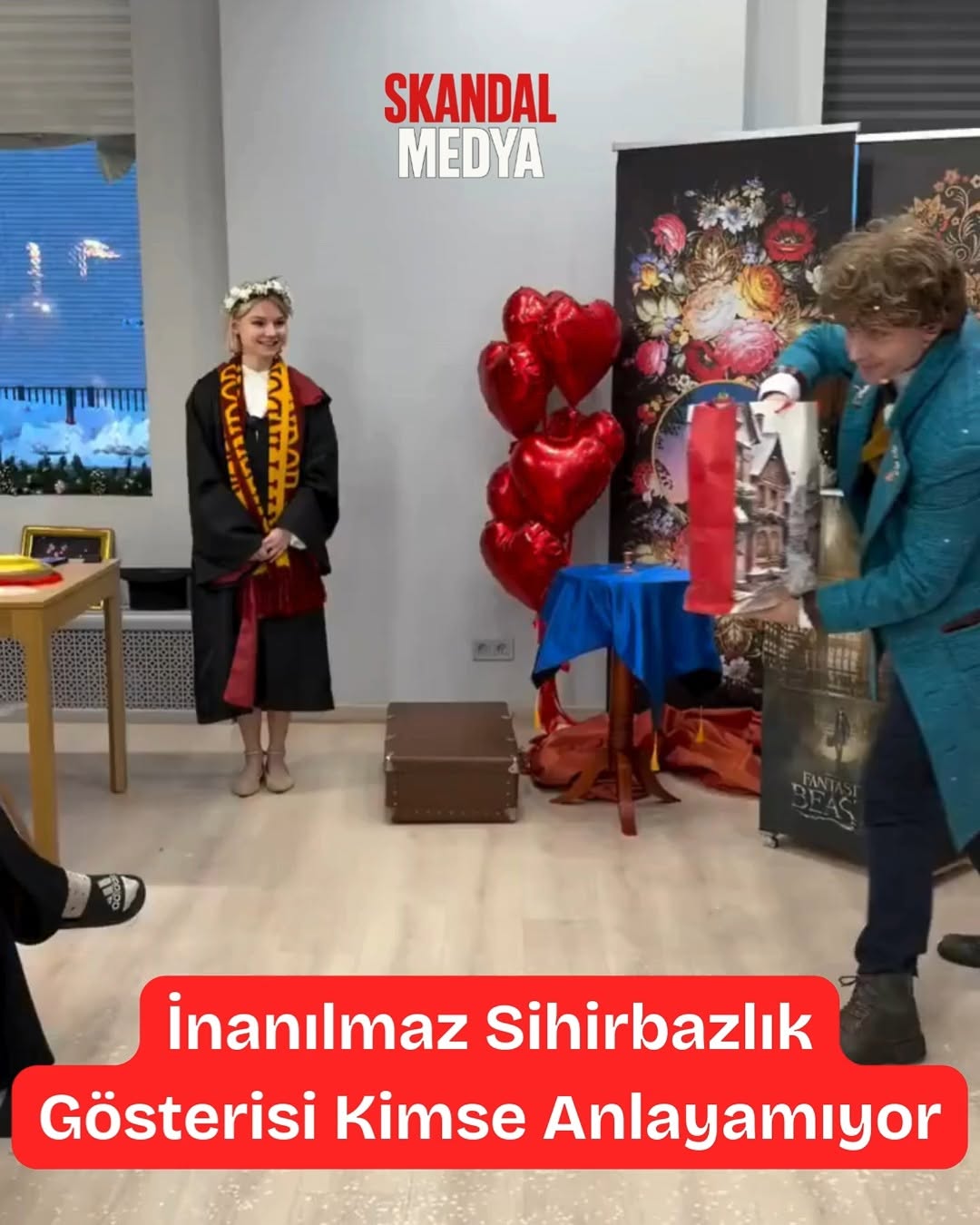 Rusya'da Sihirbazlık Gösterisi: Tavşan Yerine Dev Ayı Çıktı