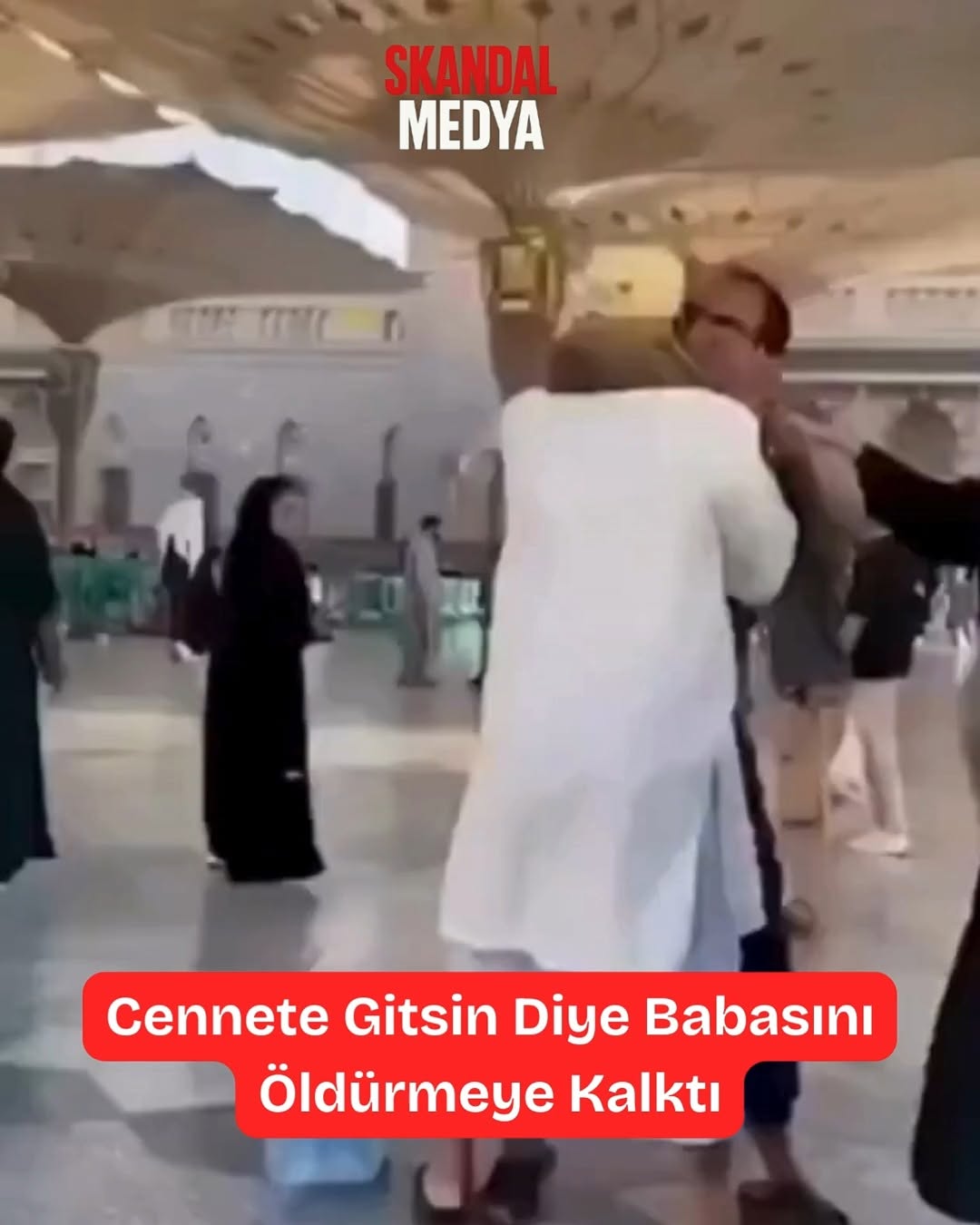 Cenneti Garantilemek İçin Babasını Boğmaya Kalktı!